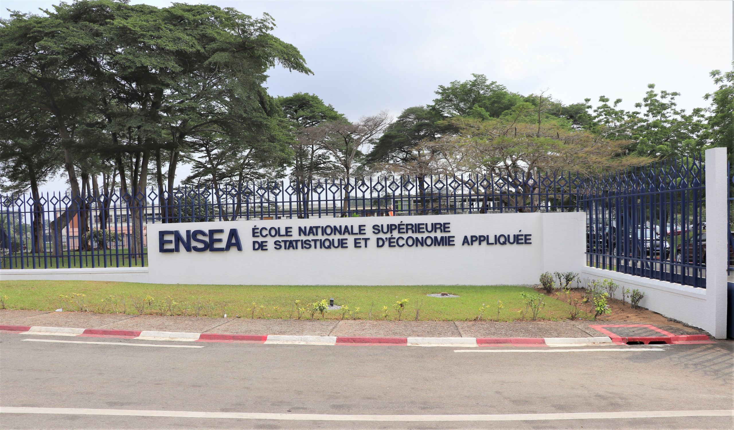 ENSEA : Recrutement de 195 Agents de Collecte de Données