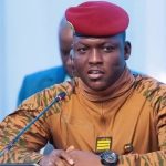 Un Geste qui Touche : Un Béninois Offre 1 000 Dollars à Ibrahim Traoré pour la Lutte Antiterroriste au Burkina Faso