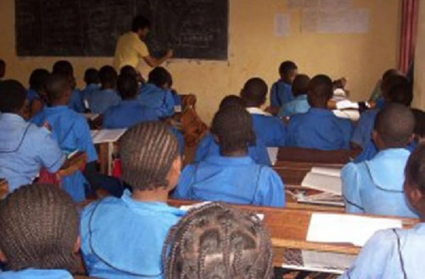 Calendrier Officiel des Examens 2025 au Cameroun